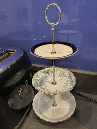 Cake stand tier vintage - tier,