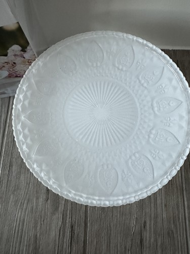Bnib cake stand - cake, white