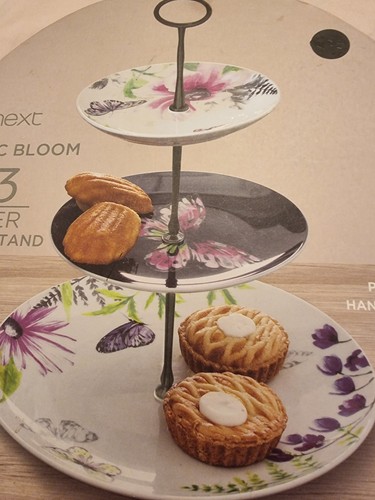 Tire cake stand for - tire,