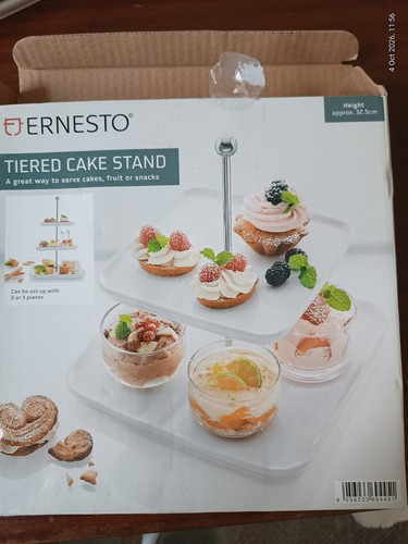 Ernesto tier tiered cake - tier,